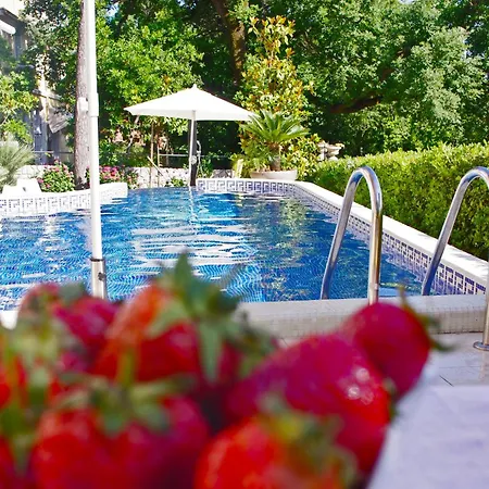 Dagmar - Exclusive 5* تْسْغيكفانِتْسا