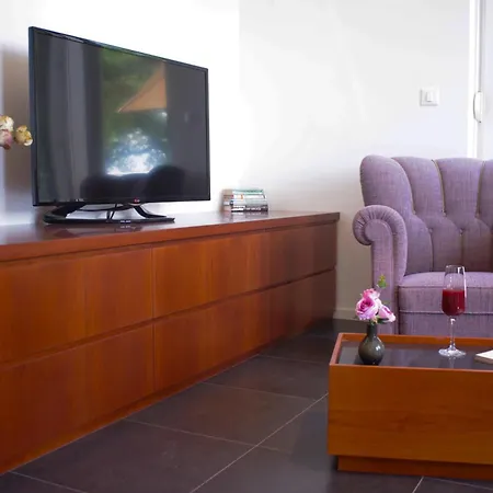 Dagmar - Exclusive شقة فندقية تْسْغيكفانِتْسا